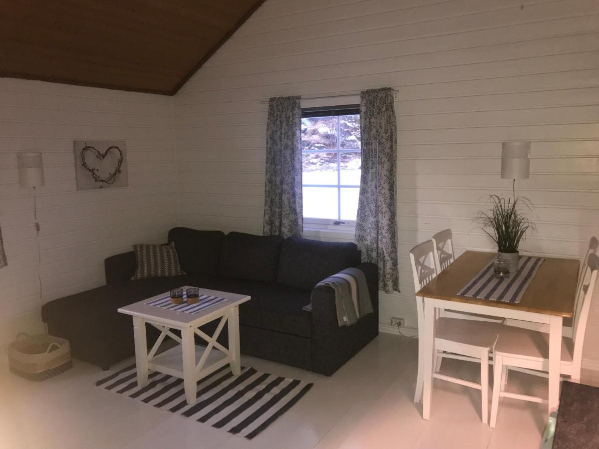 Waterfront Twin Cabin Стамсунн Экстерьер фото